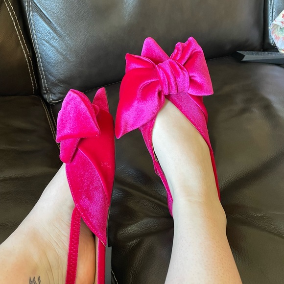 Pink velvet bow slippers - Picture 6 of 9